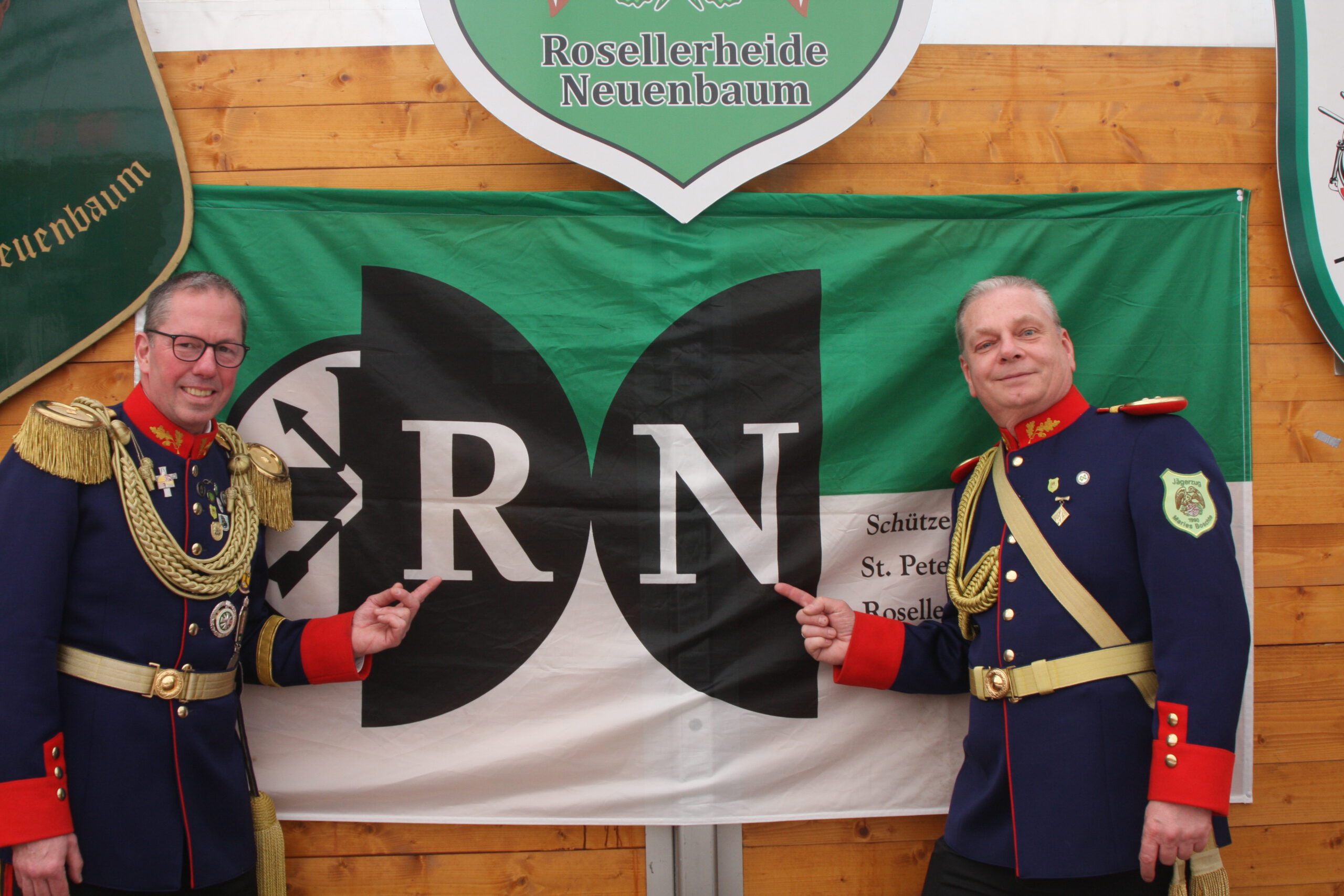 Generaloberst Marcus Parmentier und Adjutant Carsten Koenen